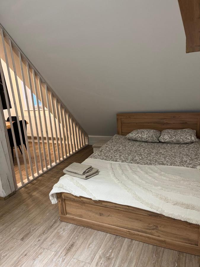 Apartamenty Aleja Jana Pawla II Wągrowiec エクステリア 写真